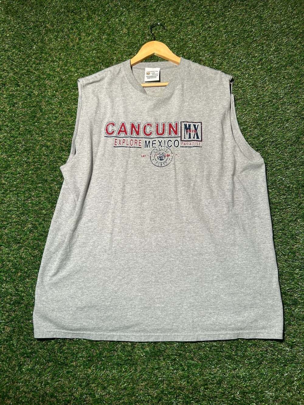 Caribbean Side Cancun Mexico Explore Paradise Graphic Sleeveless Muscle Tee